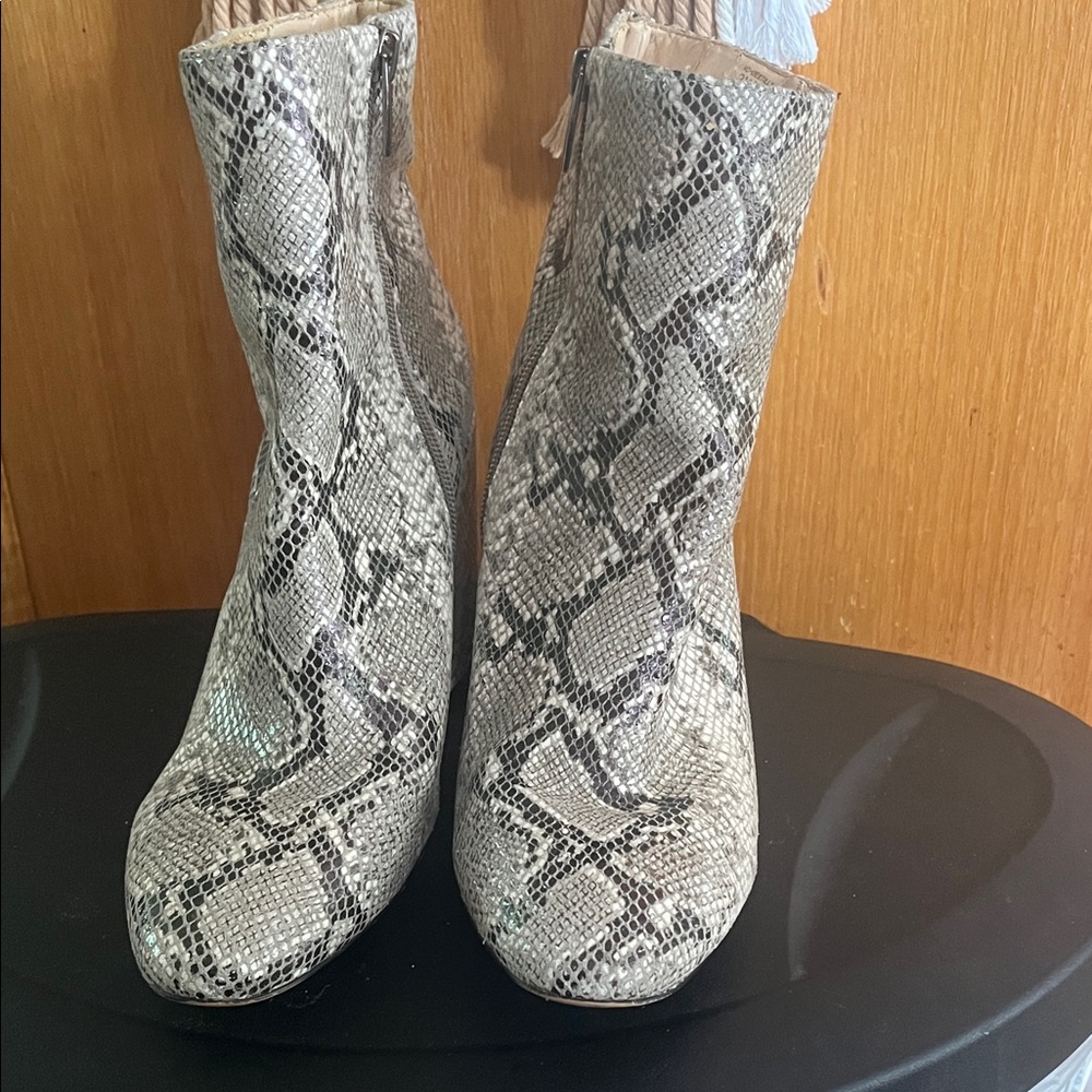 Vince Camuto Gray Snake Pattern Ankle Booties